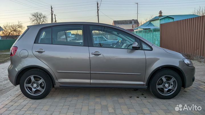 Volkswagen Golf Plus 1.6 AMT, 2011, 205 000 км