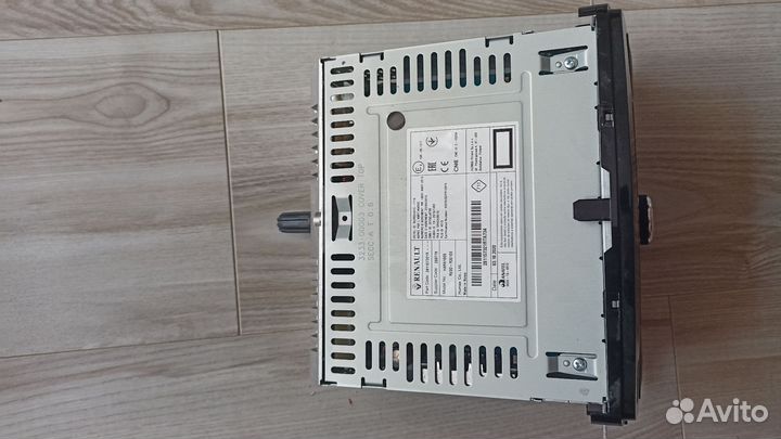 Магнитола штаная Reno Logan stepway