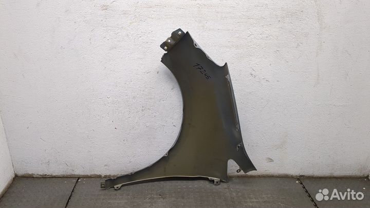 Крыло правое переднее Honda Odyssey 2004