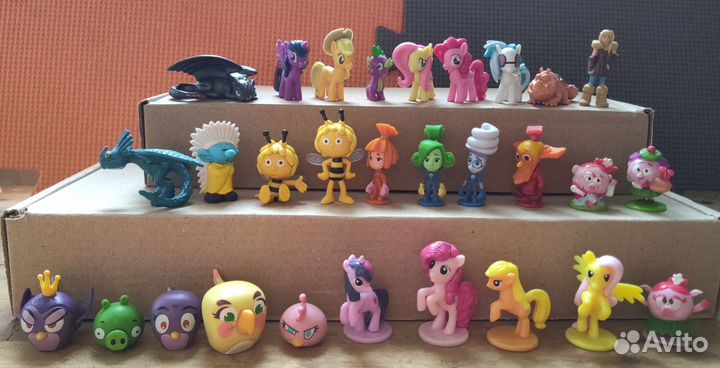 Фигурки чупа чупс, киндер сюрприз