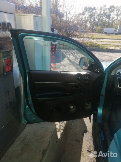 Mitsubishi ASX 1.8 CVT, 2011, 302 600 км