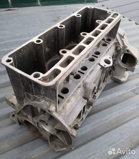 Блок цилиндров двигателя змз-402