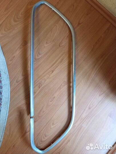 Хромированная рамка переднего бампера Фокус 2