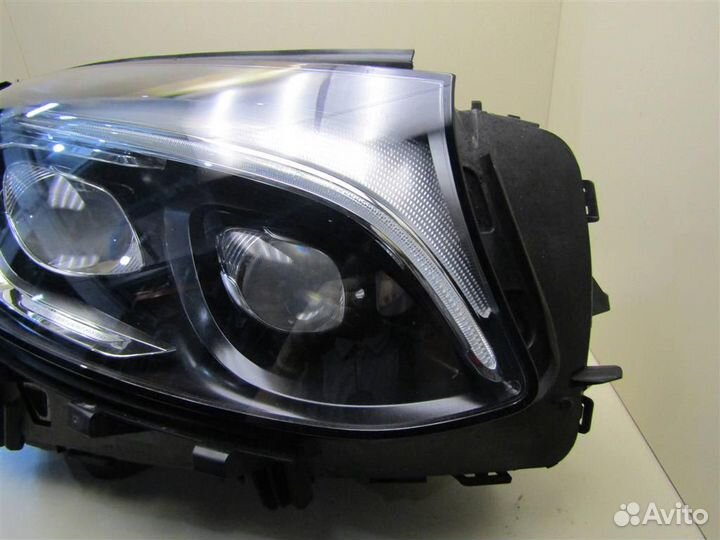 Фара правая Mercedes Benz GLC-Class X253 2015