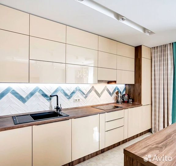 Кухонный гарнитур 