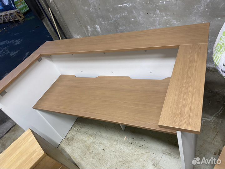 Стойка для администратора бу