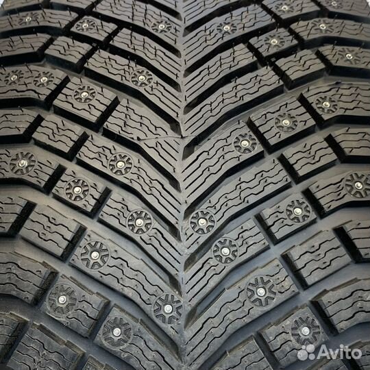 Michelin X-Ice North 4 265/50 R20 111T