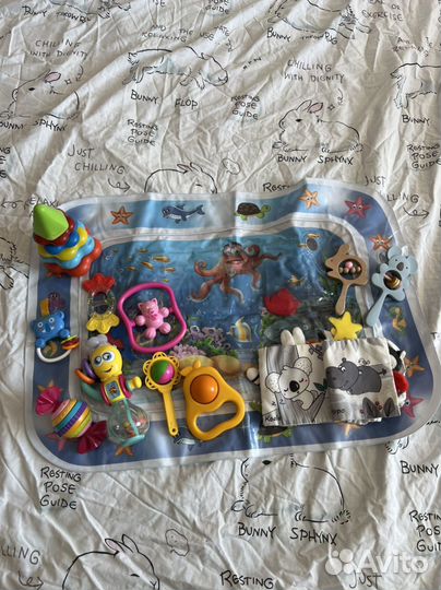 Набор игрушек для малыша пакетом
