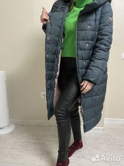 Пуховик женский