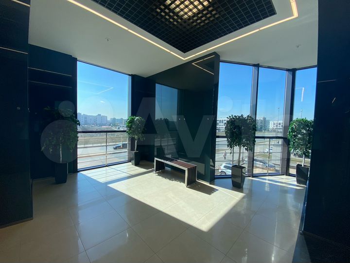 Торговое помещение, 77 м²