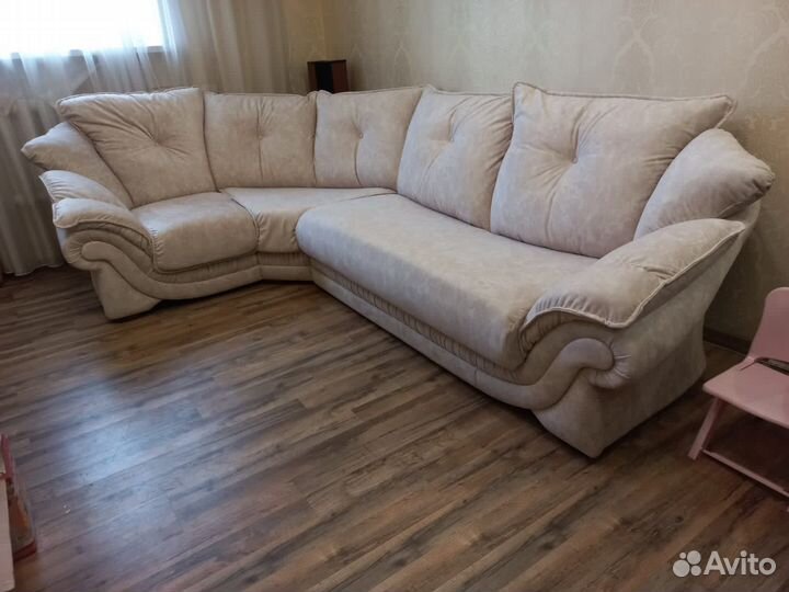 Перетяжка и ремонт мебели