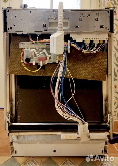 Посудомоечная машина пмм siemens SE66590EU