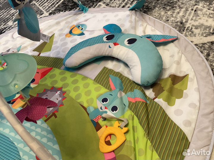 Развивающий коврик от tiny love