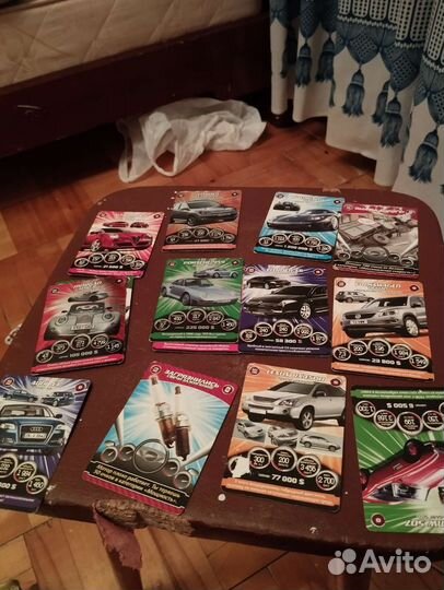 Коллекционные карточки бен10