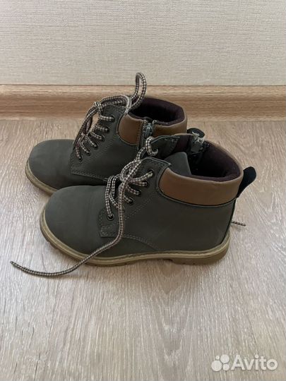 Ботинки демисезонные 31