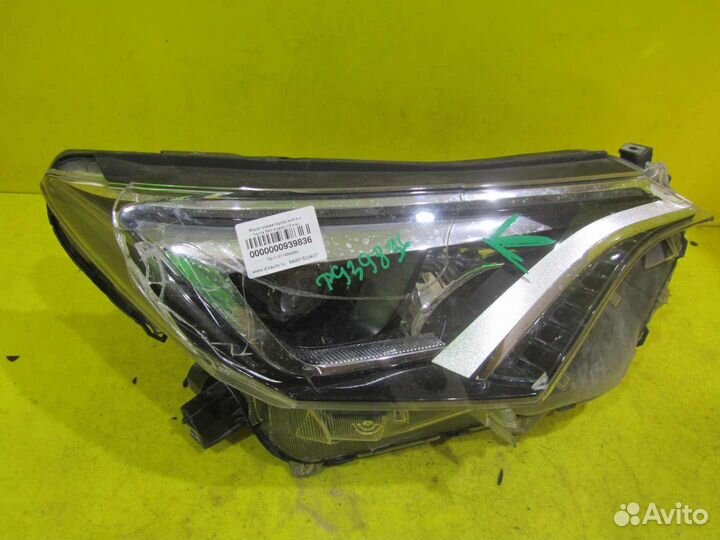 Фара правая Toyota RAV4