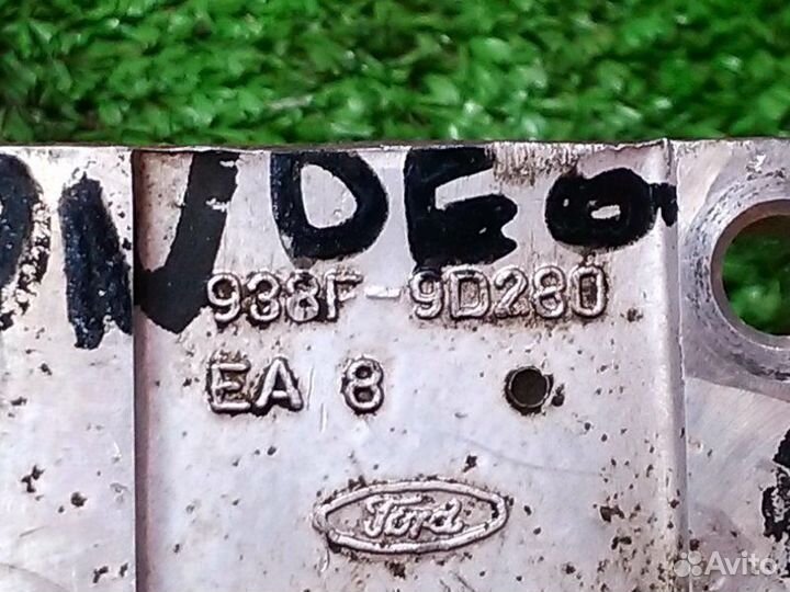 Топливная рампа Ford Mondeo 2 1996-2000