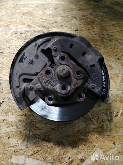 Ступица задняя левая Renault Megane 3 хэтчбэк