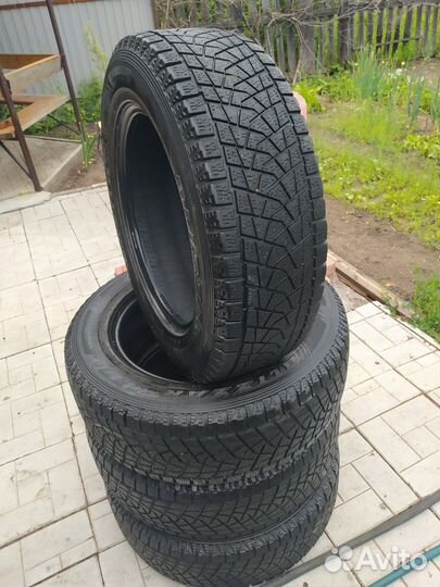 Bridgestone Blizzak DM-Z3 225/65 R17 101Q