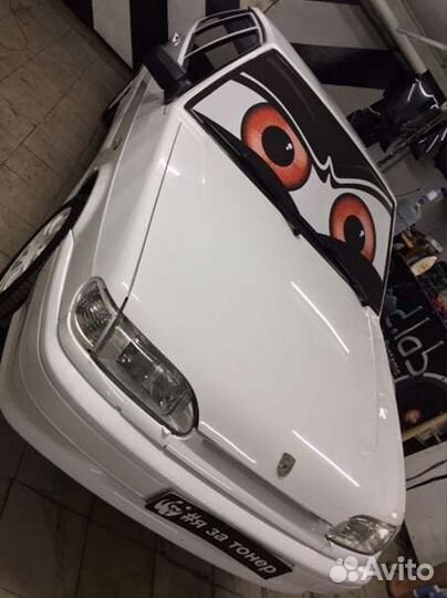 Наклейки глаза на лобовое