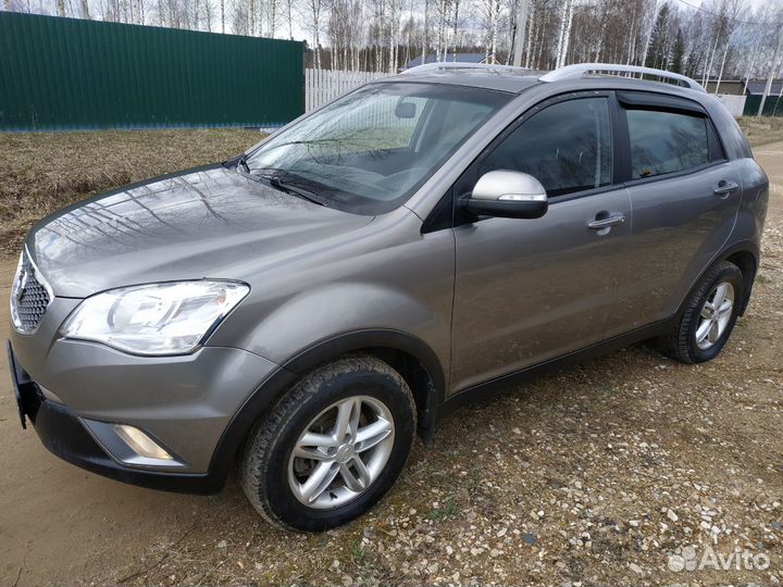 Накладка порога Ssang Yong Actyon New