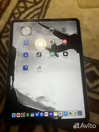 iPad pro 11 2022 m2 128gb wifi