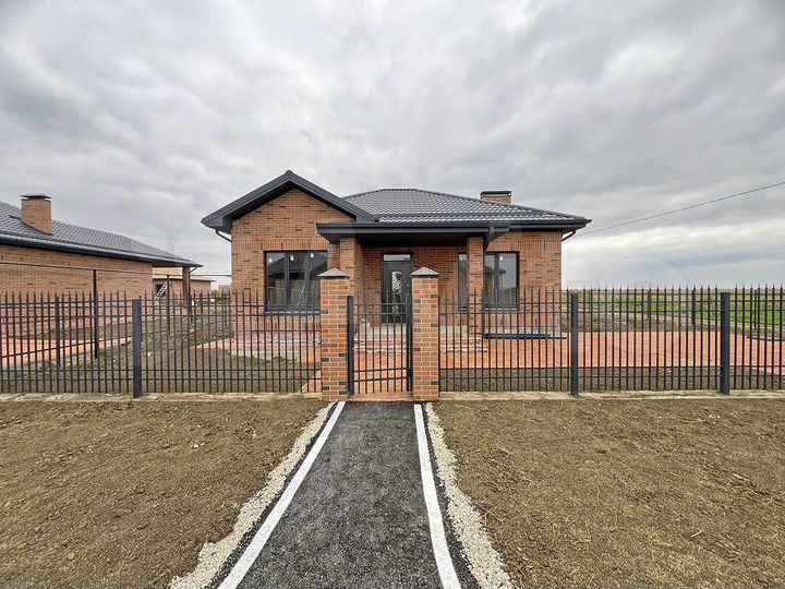 Дом 100 м² на участке 6 сот.