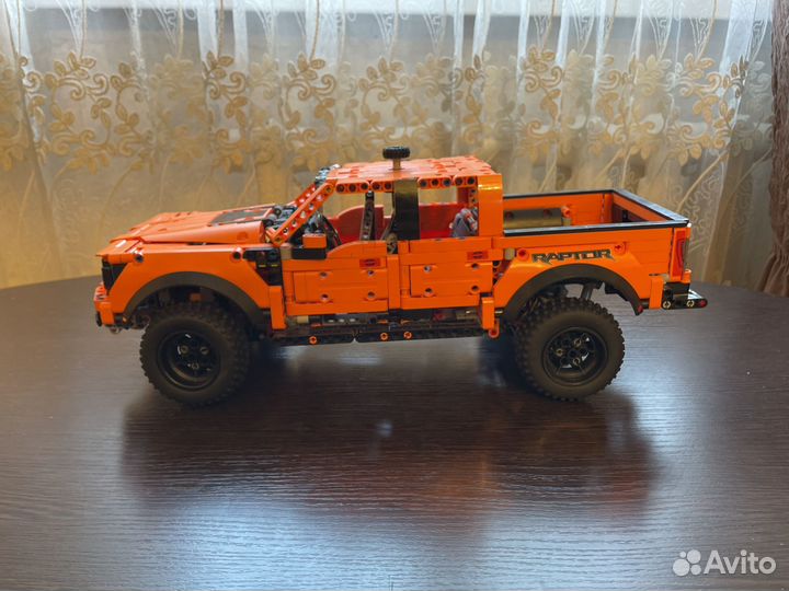 Lego Technic ford raptor