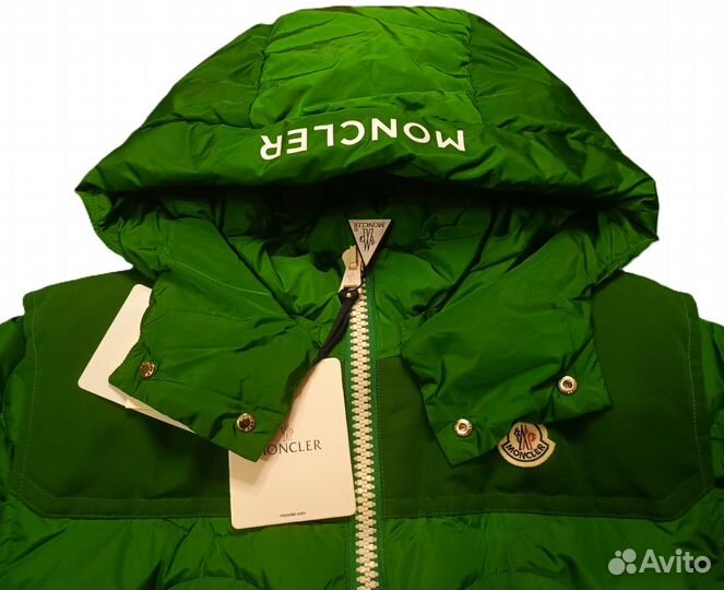 Пуховик демисезонный зеленый Moncler