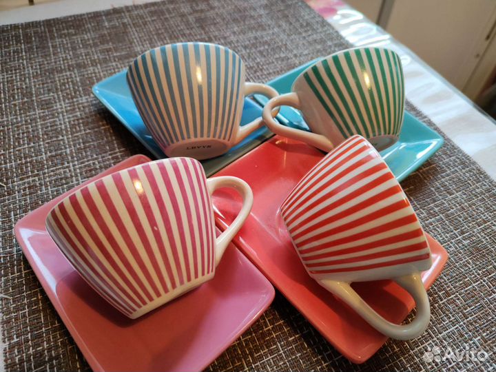 Кофейные чашки
