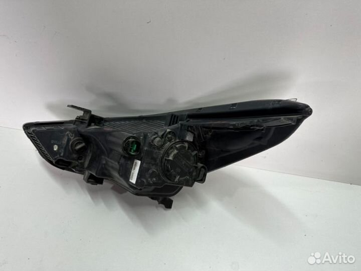Фара галоген передняя правая Hyundai Solaris 2