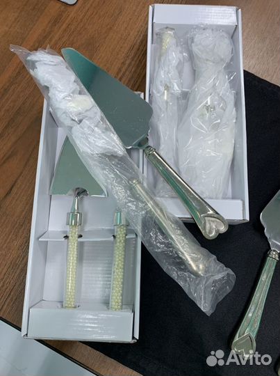 Нож и лопатка для свадебного торта