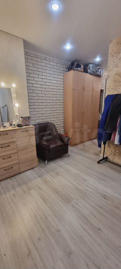 2-к. квартира, 55 м², 2/25 эт.