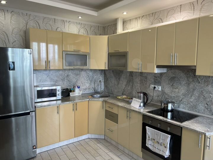 1-к. квартира, 40 м², 13/18 эт.