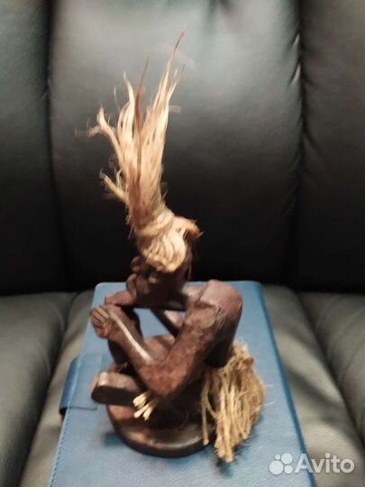 Идолы дерево