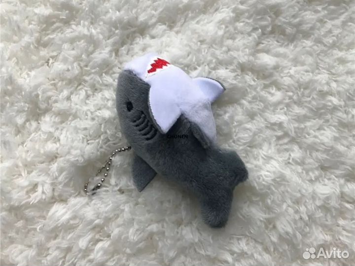 Плюшевая акула