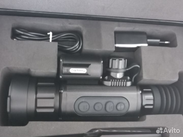 Тепловизионный прицел Sytong AM03-50LRF