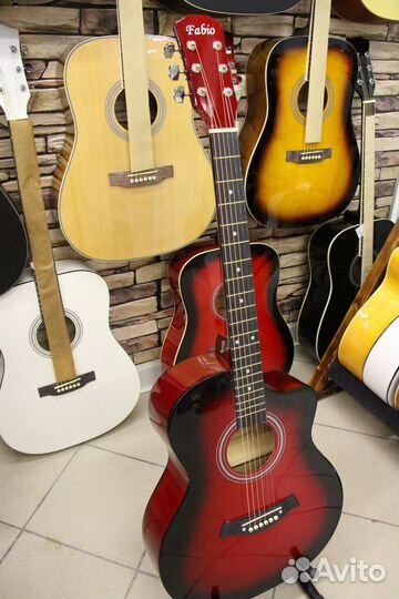 Акустическая гитара модели Фолк в бордовом цвете