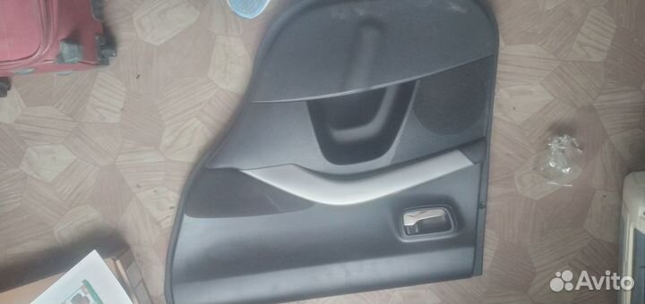 Обшивка дверей Outlander II cw5w cw6w 4ш.т