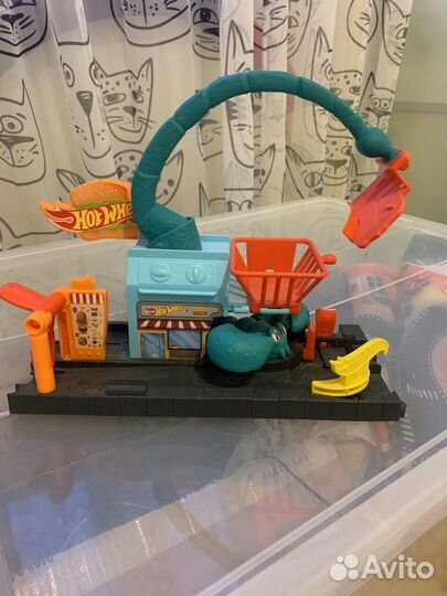 Hot wheels city атака скорпиона