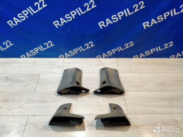 Брызговики комплект Toyota Mark Ii GX90 1GFE