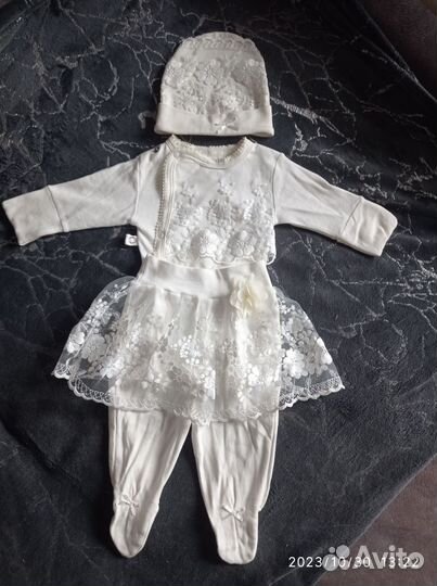 Комплект на выписку для девочки