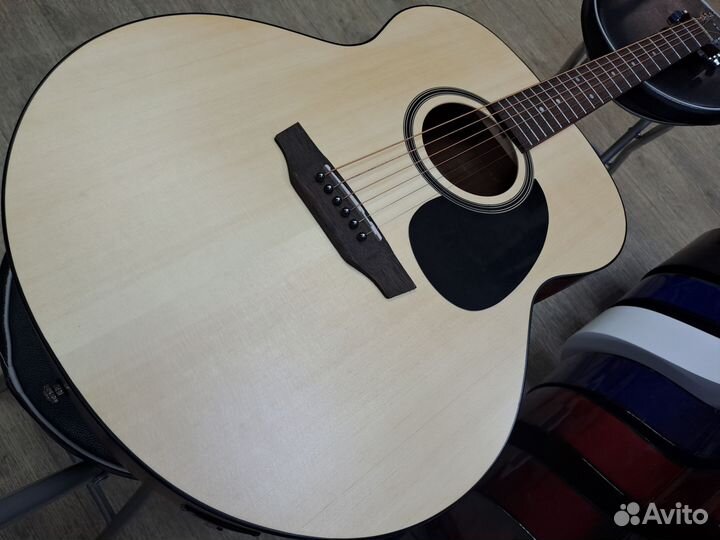 Гитара электроакустическая JET JJ с подключением