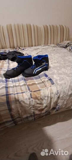 Лыжные ботинки (1-35, 1-37 и 1-40)