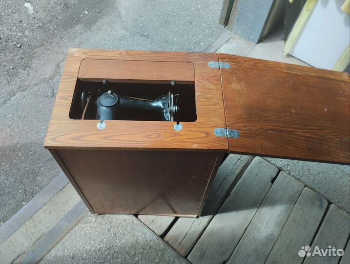 Швейная машина класса 2м