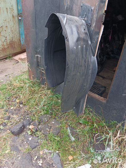 Подкрылок Honda Element