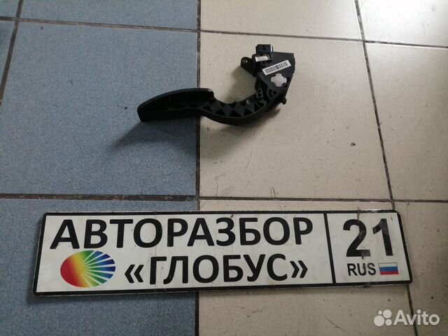 Педаль газа электронная Renault Fluence