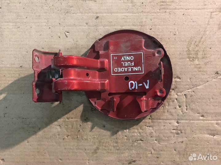 Mitsubishi lancer 10 лючок бензобака