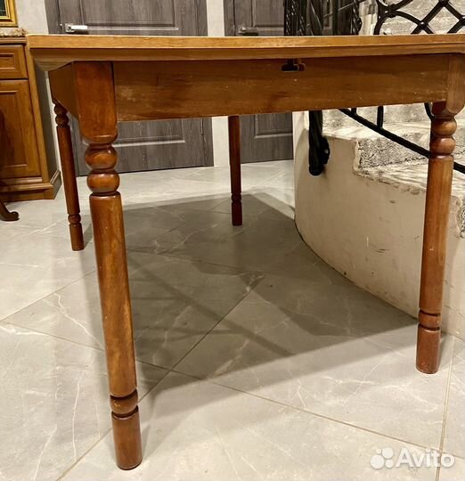 Кухонный стол бу