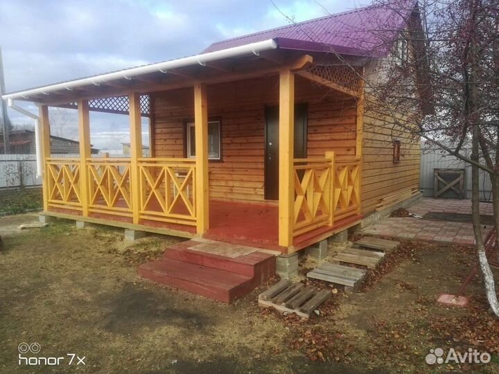 Бригада строителей